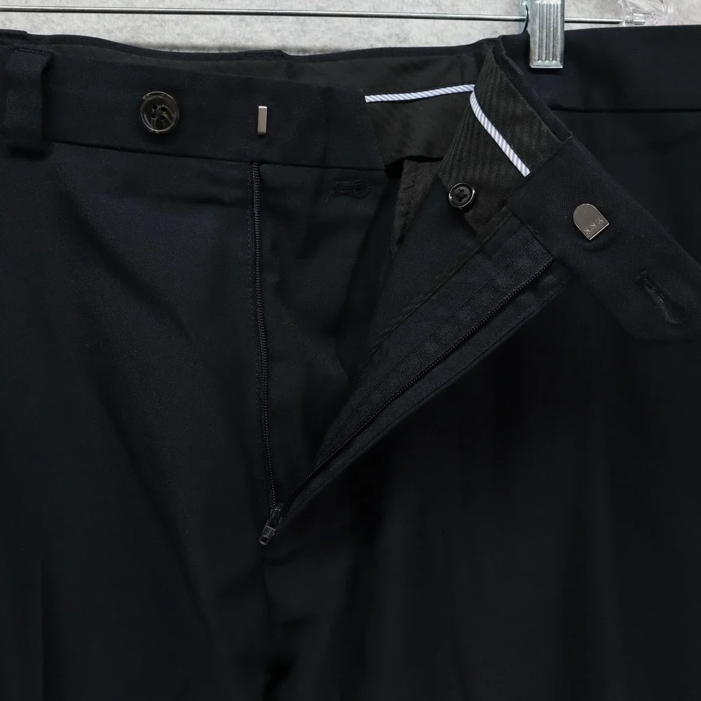 Haggar Pants Mens 38x30 Classic Fit Dress Slacks Suit Flat Front‎ Dark Navy Blue